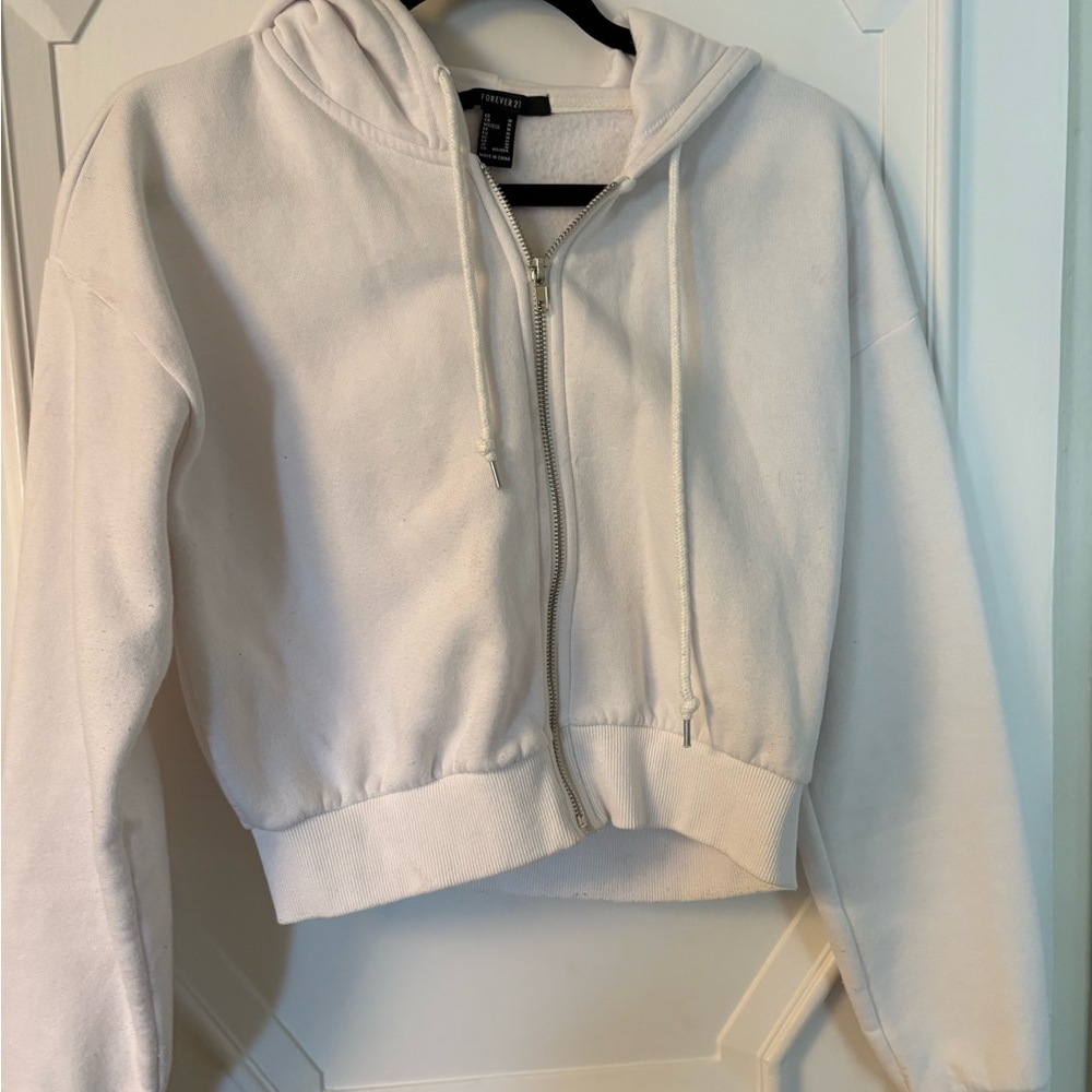 Forever 21 Cropped White Zip-Up Hoodie with Drawstring Hood